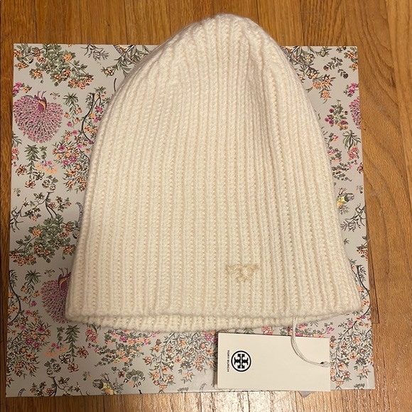 Tory Burch White Knit Beanie